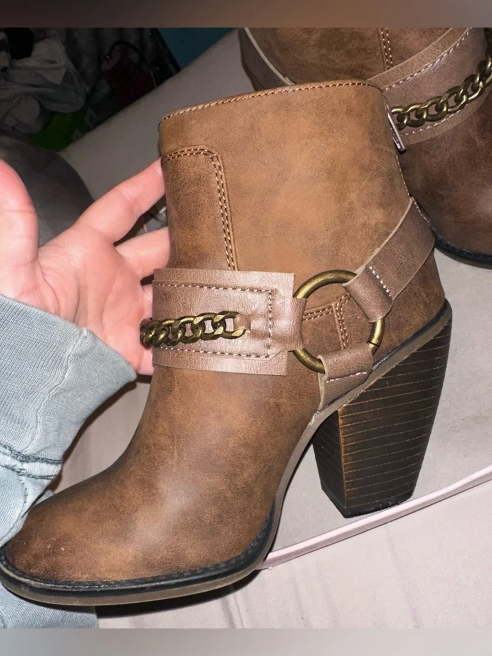 Candie’s Cognac Brown Ankle Booties with Decorative Ring and Chain - Picture 4 of 9